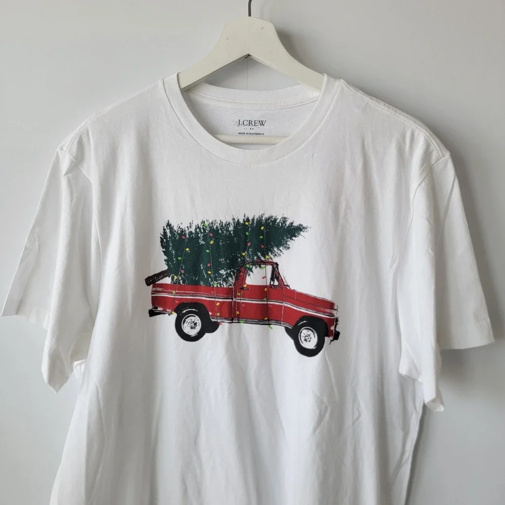 J.crew men's Truck and tree graphic tee size L short sleeve 100% cotton BU321